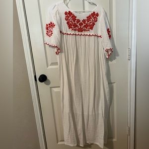 Women’s white dress